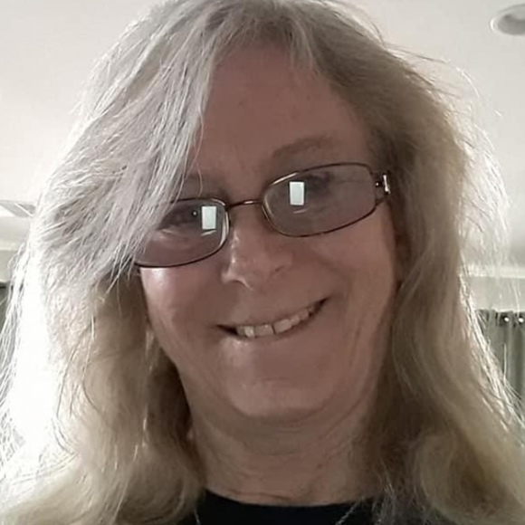 Meet your Posher, Jan - Picture 1 of 1